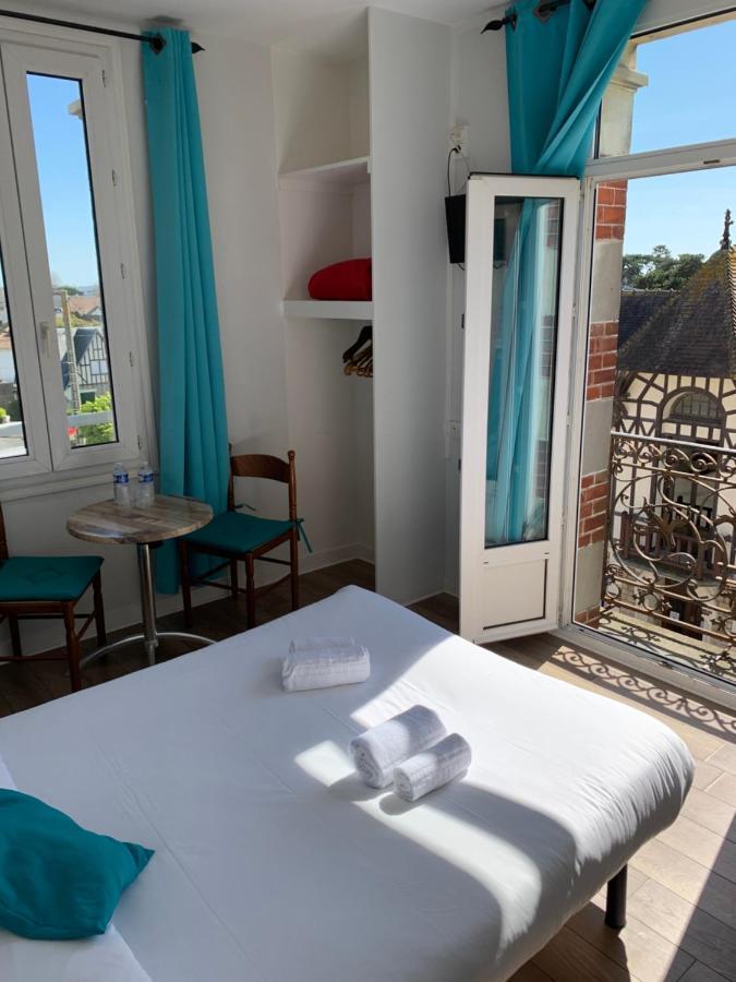 Hotel Le Cosy Riva Bella Ouistreham Exterior photo